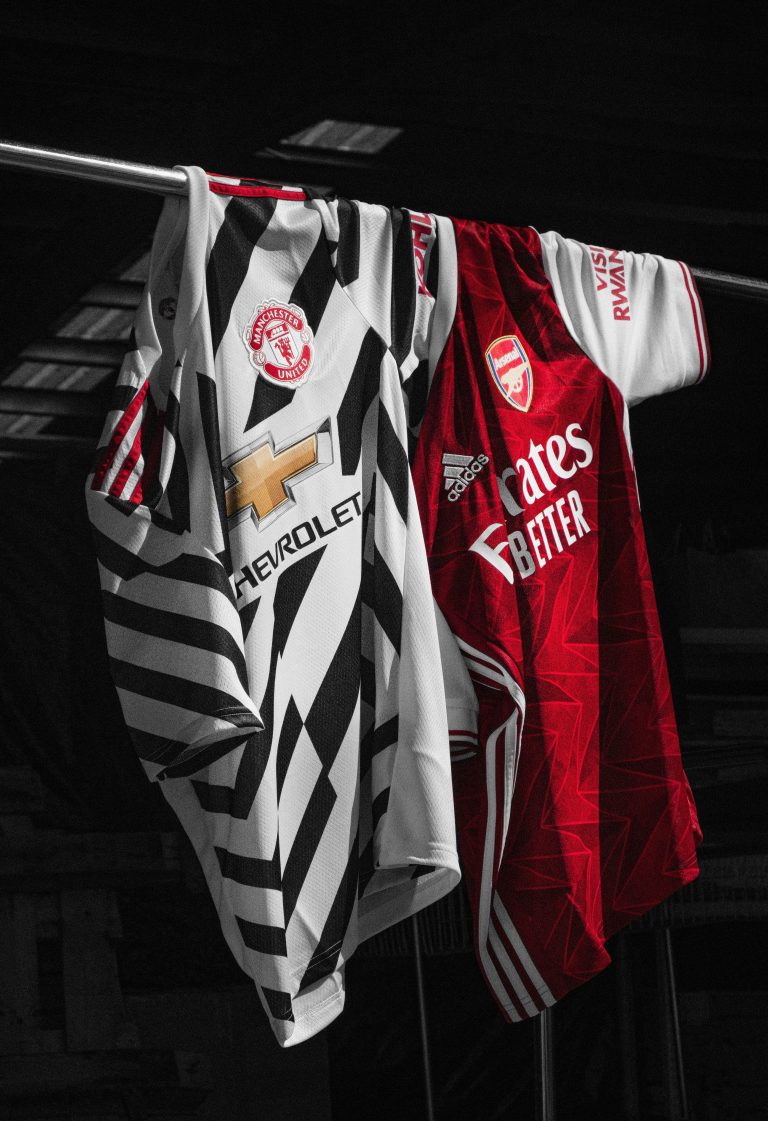 Arsenal Fc & Man Utd shirt